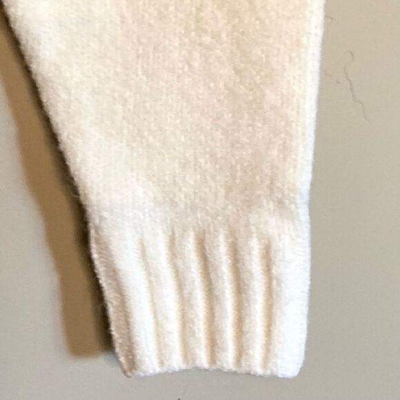 NEW For Love & Lemons Dominique Shoulder Pad Cable Knit Sweater Ivory Size S - Picture 10 of 15